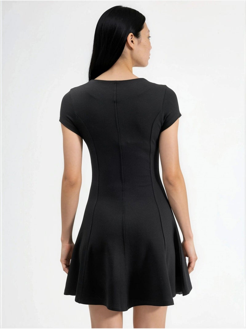 Robe patineuse courte à col en u busem Noir - Kiabi