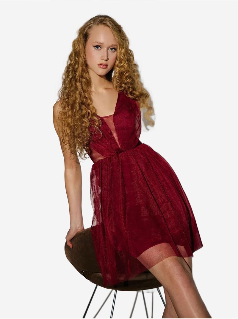 Robe patineuse courte en tulle à empiècements et col en V Rouge - Kiabi