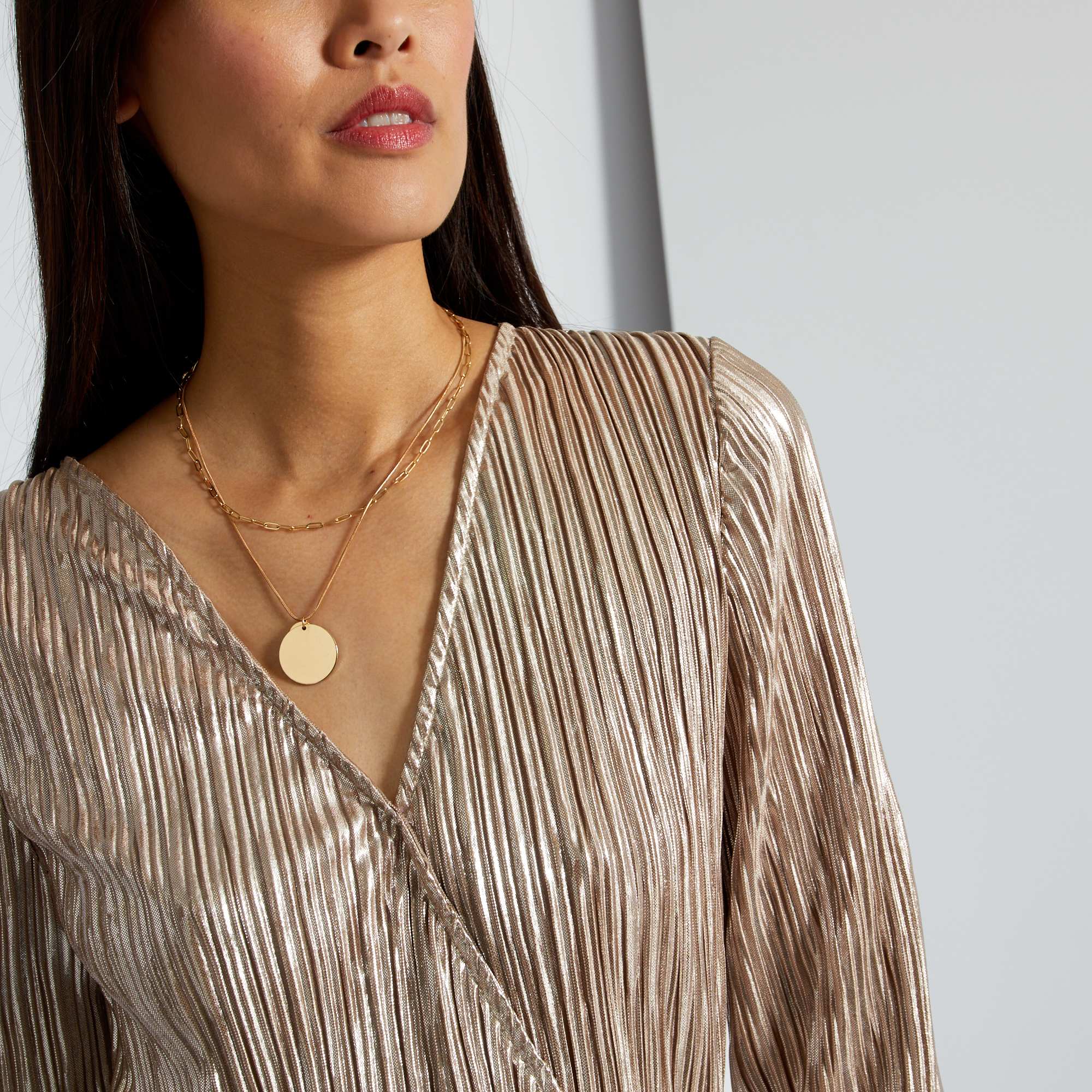 Robe pliss?�e m?�tallis?�e femme - beige m?�tallis?� - Kiabi - 22,50�?�