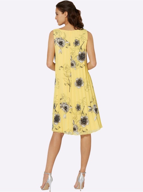 Robe Plissée Qualité Tissée - Taille Standard - Witt - Kiabi Robe Plissée Qualité Tissée - Taille Standard - Witt - Kiabi