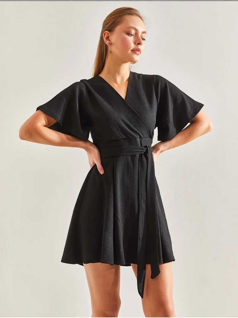 Robe portefeuille à taille nouée et short bianco lucci Noir - Kiabi