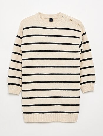 Robe pull à manches longues et col boutonné