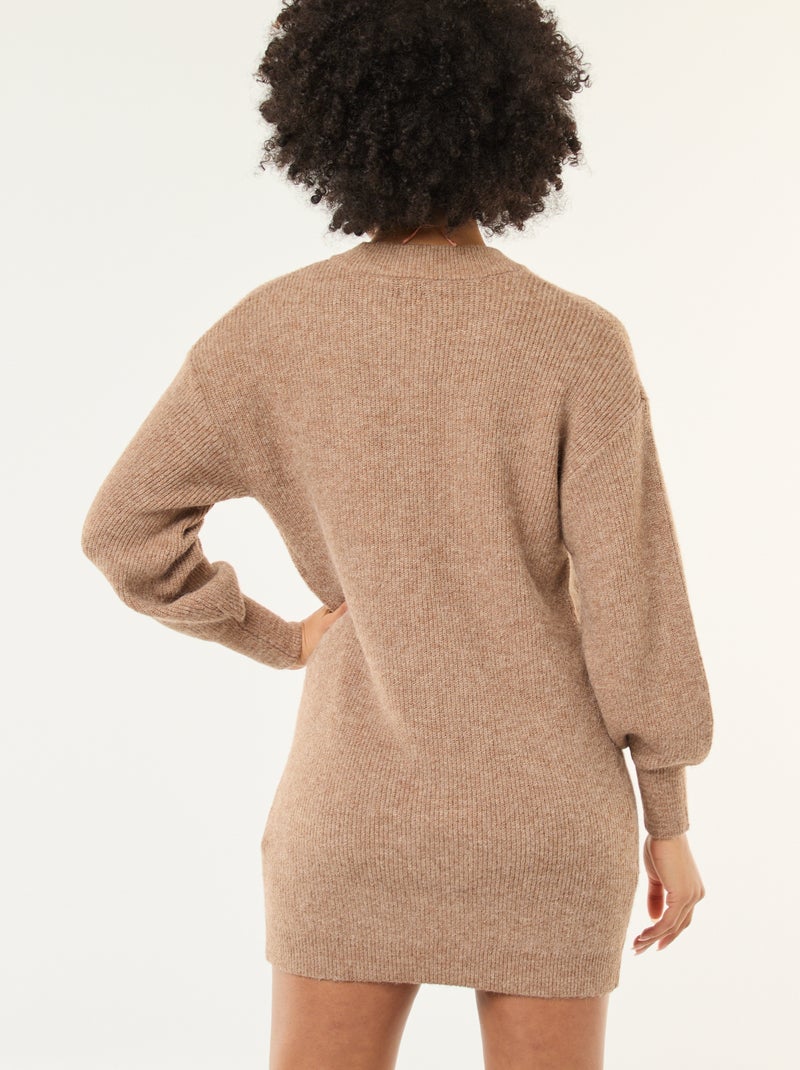 Robe pull avec boutons dorés Beige - Kiabi
