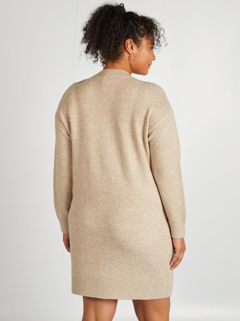 Robe pull avec boutons fantaisies beige - Kiabi