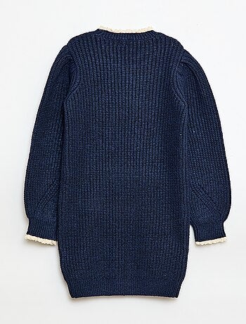 Robe pull avec col en dentelle