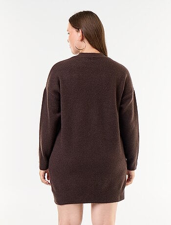 Robe pull avec manches boutonnées