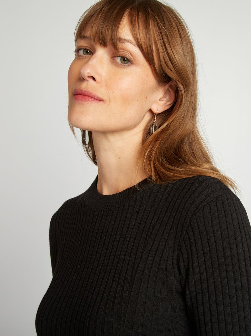 Robe pull courte ajustée noir - Kiabi
