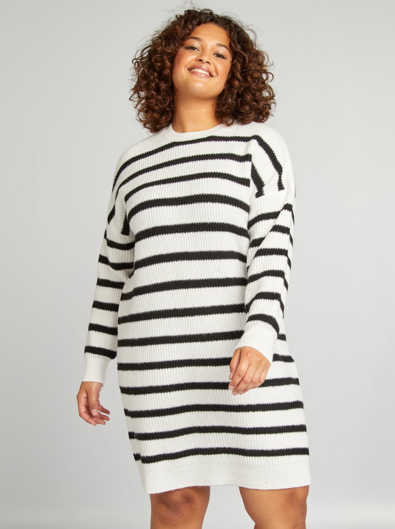 Robe pull courte en maille Blanc/noir - Kiabi