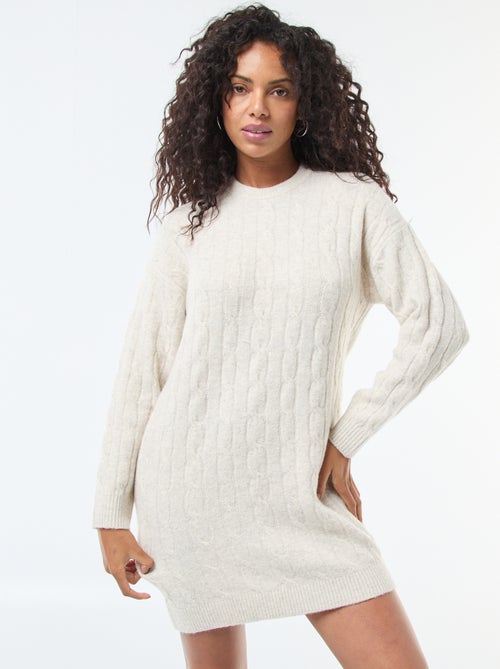 Robe pull courte en maille torsade - Kiabi