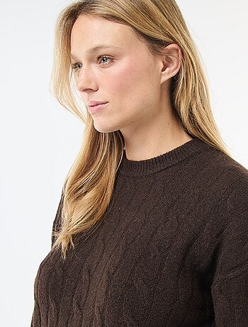 Robe pull courte en maille torsade