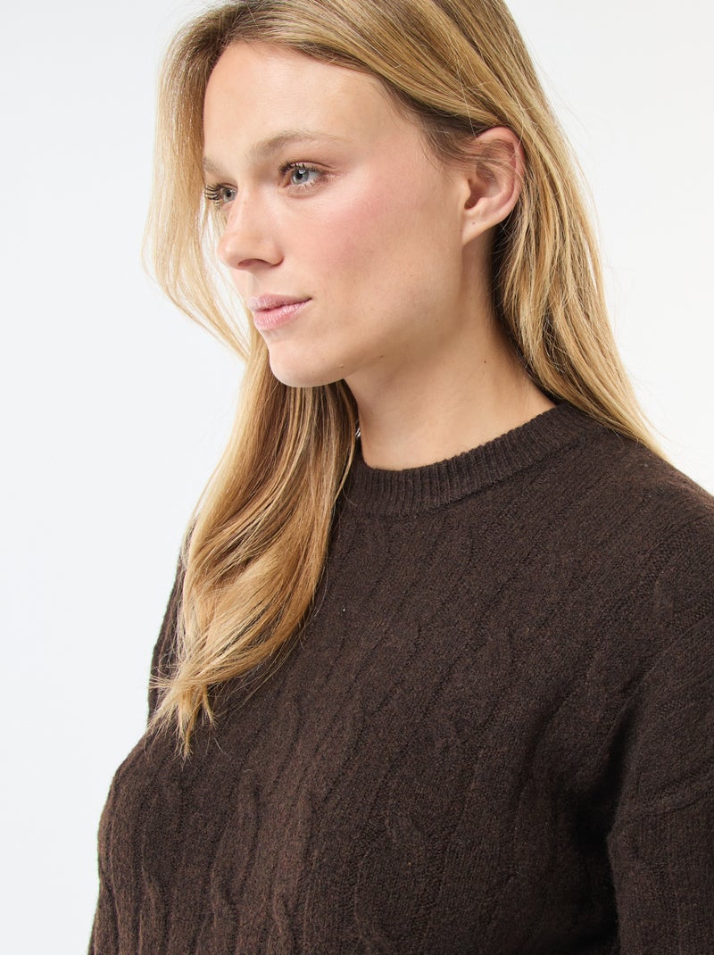 Robe pull courte en maille torsade Marron - Kiabi