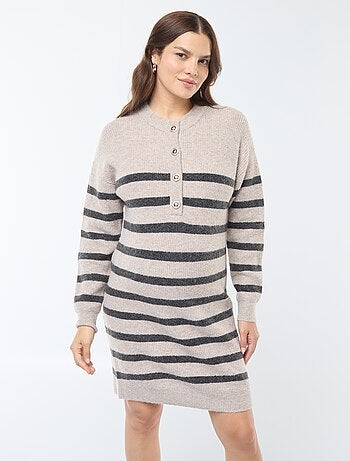 Robe pull d'allaitement à ouverture boutonnée