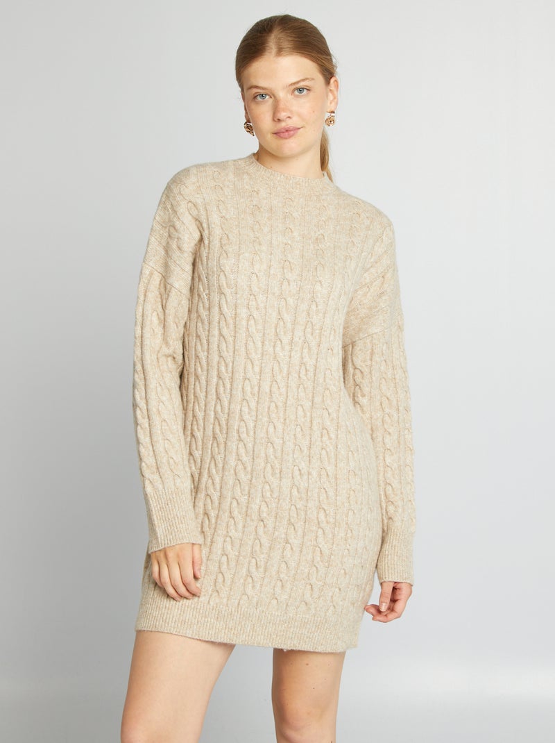 Robe pull en maille torsadée Beige clair - Kiabi