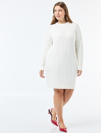 Robe pull en maille torsadée