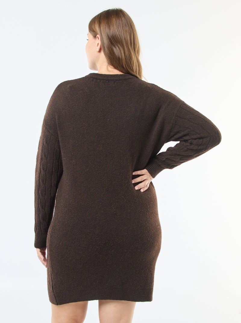 Robe pull en maille torsadée Marron - Kiabi