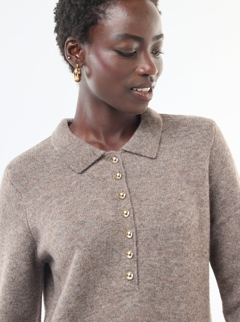 Robe pull longue avec col polo fantaisie Marron - Kiabi