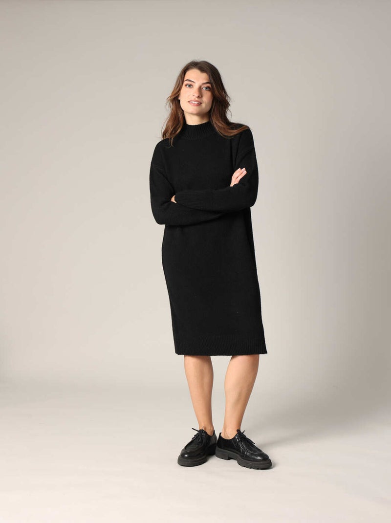 Robe pull midi en maille douce
 'Deeluxe' Noir - Kiabi