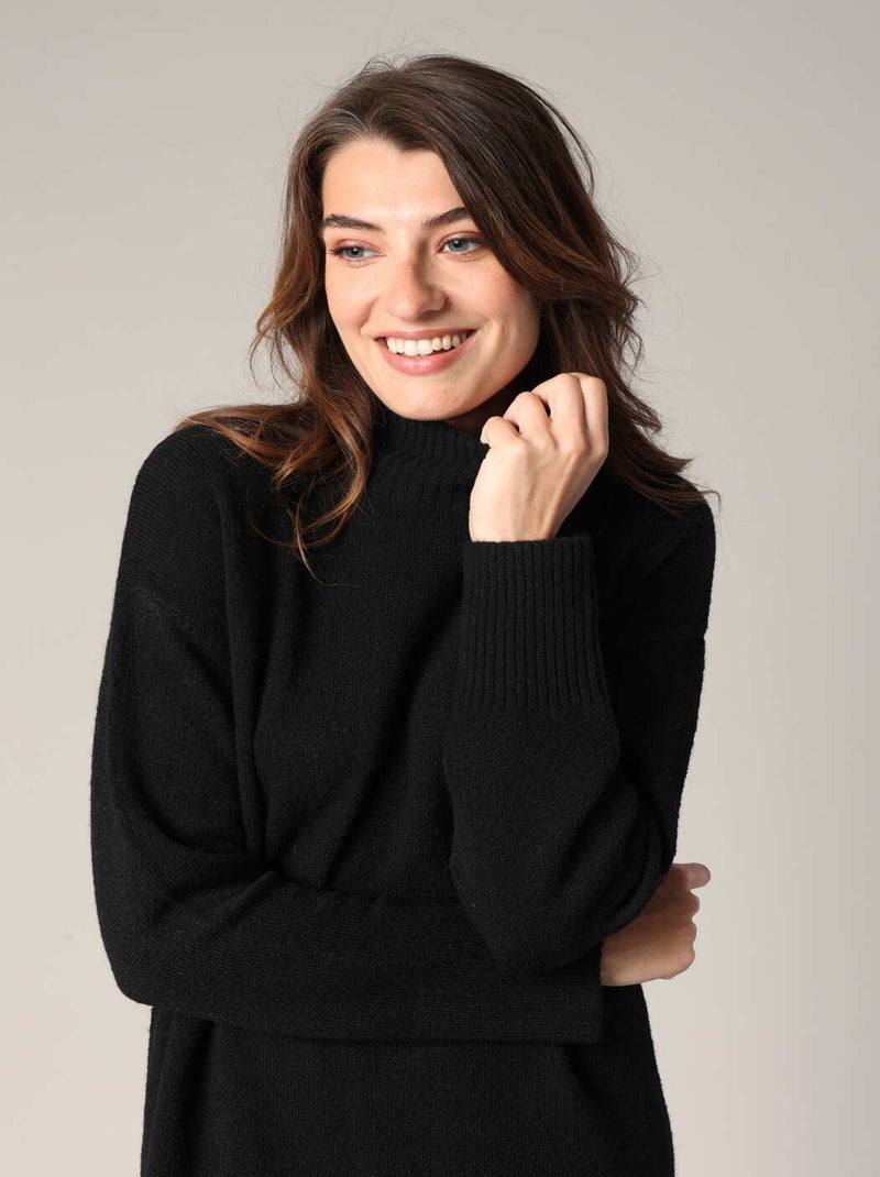 Robe pull midi en maille douce 'Deeluxe' Noir - Kiabi