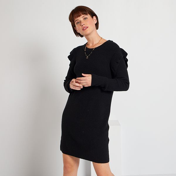 robe pull noir