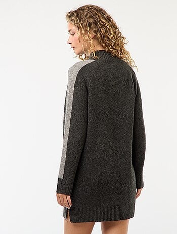 Robe pull style color block