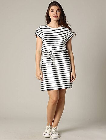 Robe rayée en jersey coton avec col rond et manches courtes à revers 'Deeluxe'