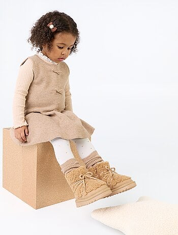 Robe sans manches en tricot avec nœuds