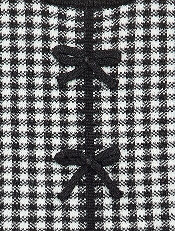 Robe sans manches en tricot avec nœuds