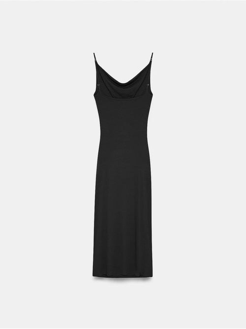 Robe slip midi sans manches dilvin - Kiabi Robe slip midi sans manches dilvin - Kiabi