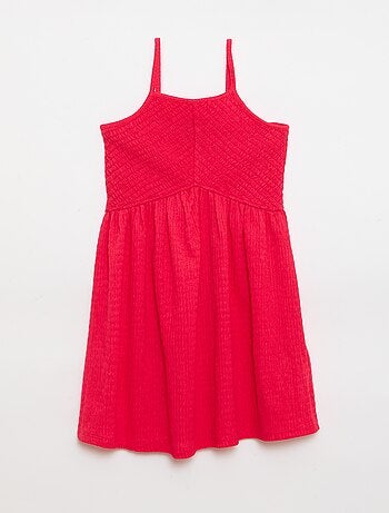 Robe smockée à fines bretelles