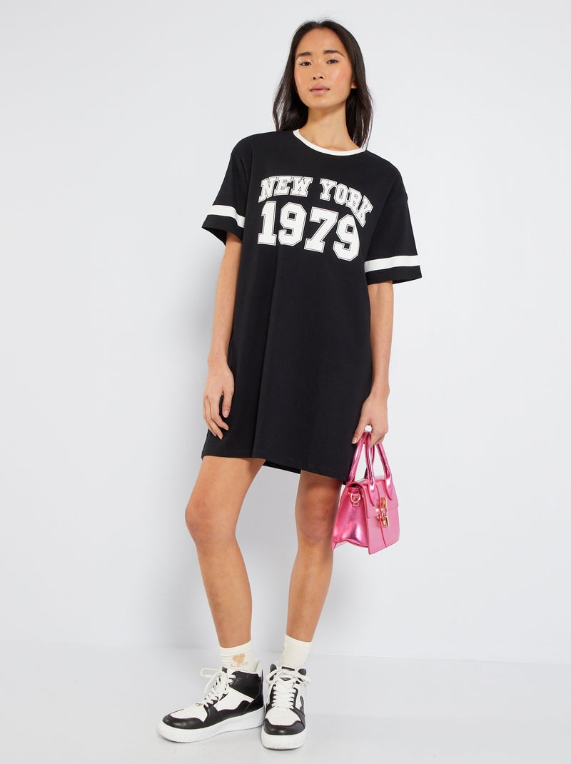 Robe t-shirt avec imprimé placé devant Noir/blanc - Kiabi