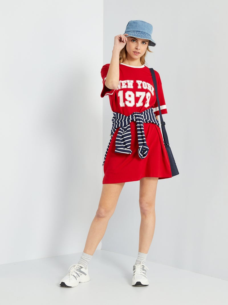 Robe t-shirt avec imprimé placé devant Rouge/blanc - Kiabi
