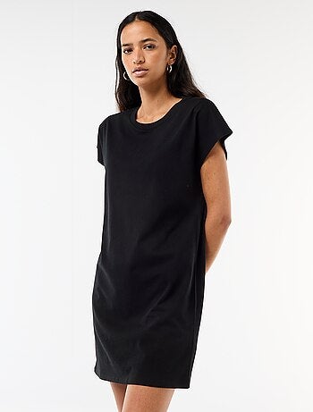 Robe t-shirt courte à manches corutes