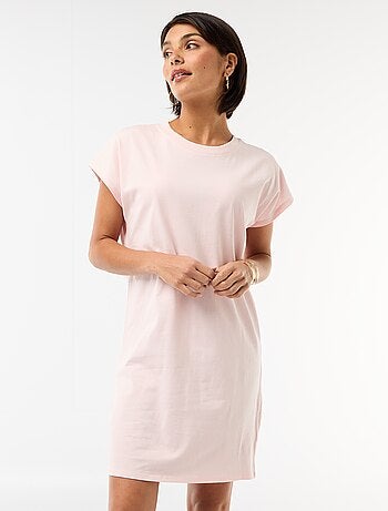 Robe t-shirt courte à manches corutes