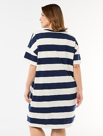 Robe t-shirt courte à manches courtes