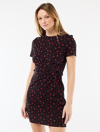 Robe t-shirt courte avec nœud fantaisie