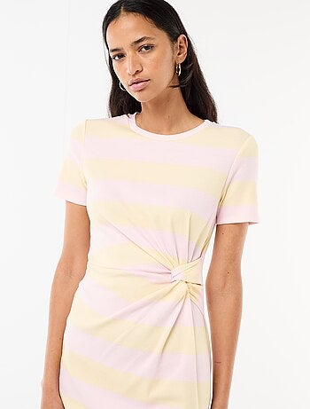 Robe t-shirt courte avec nœud fantaisie