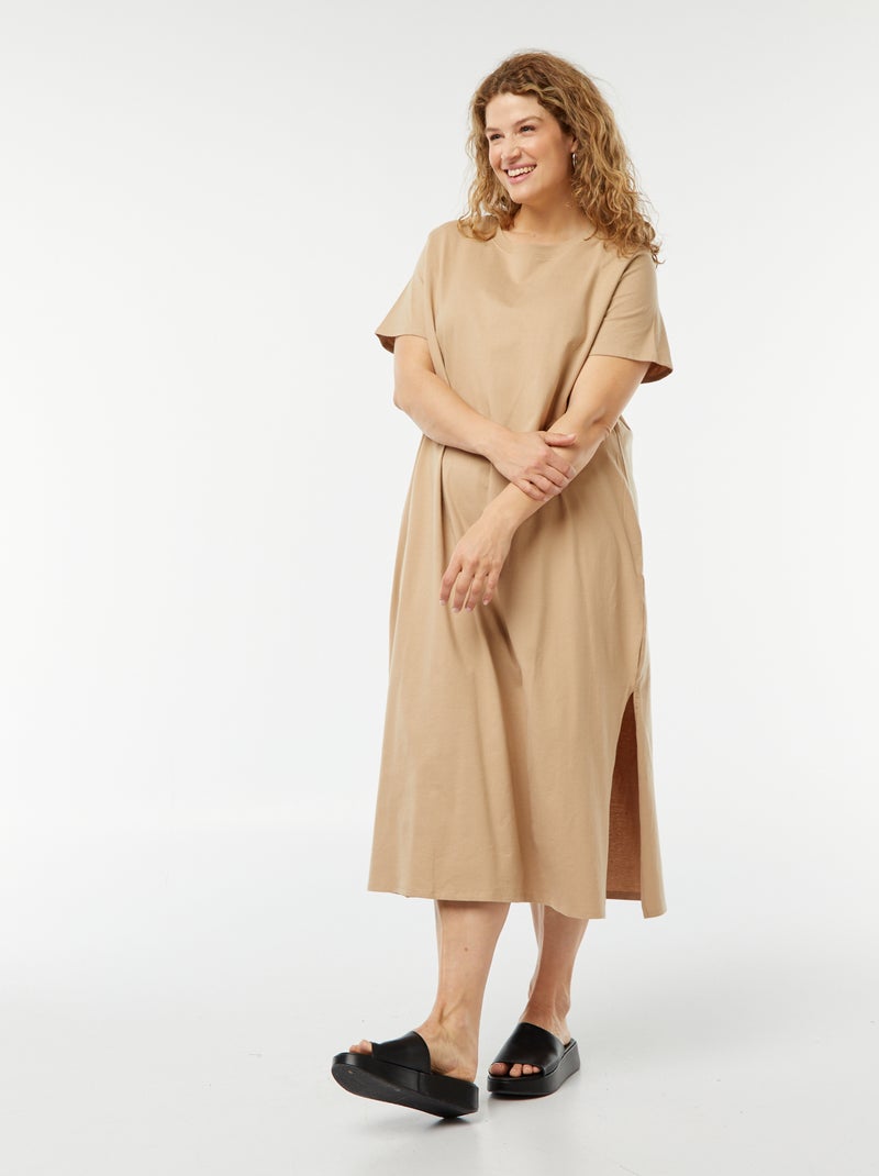 Robe t-shirt longue à manches courtes unie Beige - Kiabi