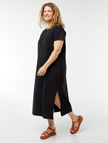 Robe t-shirt longue à manches courtes unie