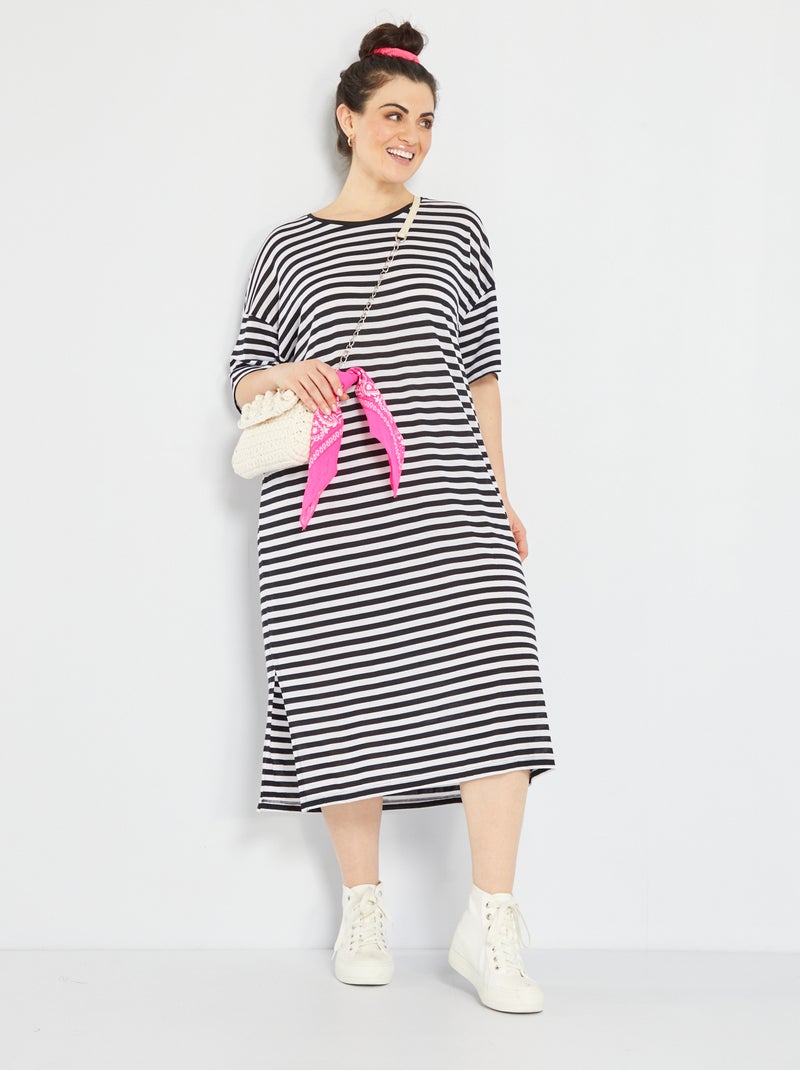 Robe t-shirt mi-longue 'rayé' Noir - Kiabi
