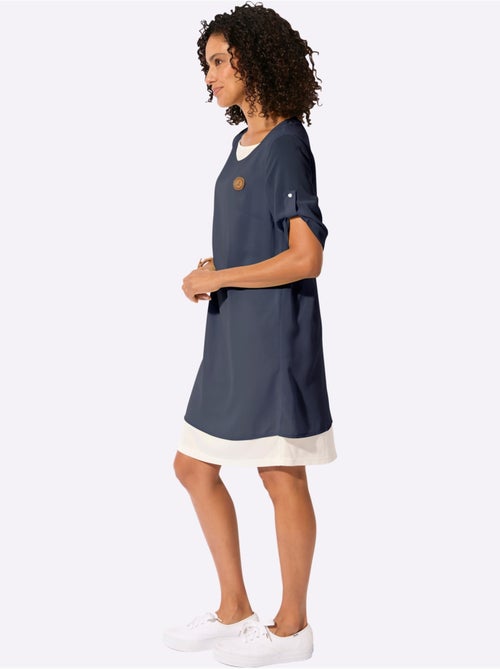 Robe Tissée Coupe Affinante - Taille Standard - Witt - Kiabi Robe Tissée Coupe Affinante - Taille Standard - Witt - Kiabi