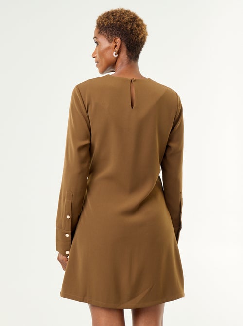 Robe unie avec détails dorés - Kiabi