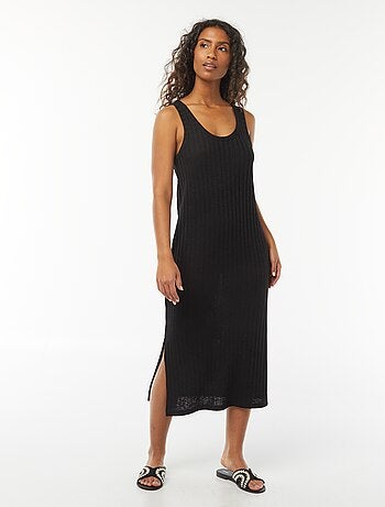 Robe unie sans manches