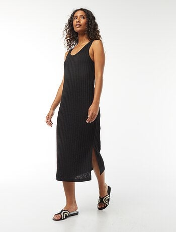 Robe unie sans manches