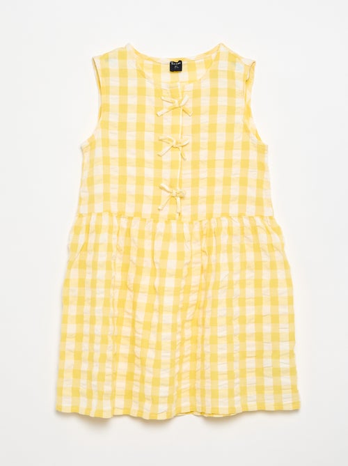 Robe vichy à manches courtes avec nœud + chouchou - Kiabi Robe vichy à manches courtes avec nœud + chouchou - Kiabi