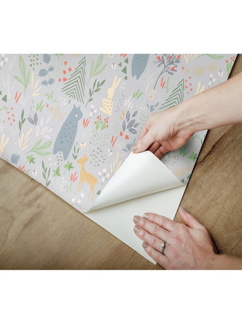 Rouleau de papier peint auto-adhésif - Fôret de Printemps - Ours, Biches et Lapins Gris - Kiabi