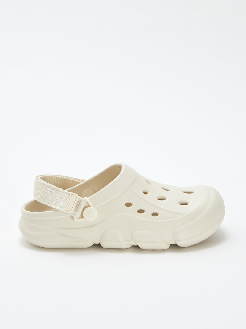 Sabots en plastique moulé beige - Kiabi