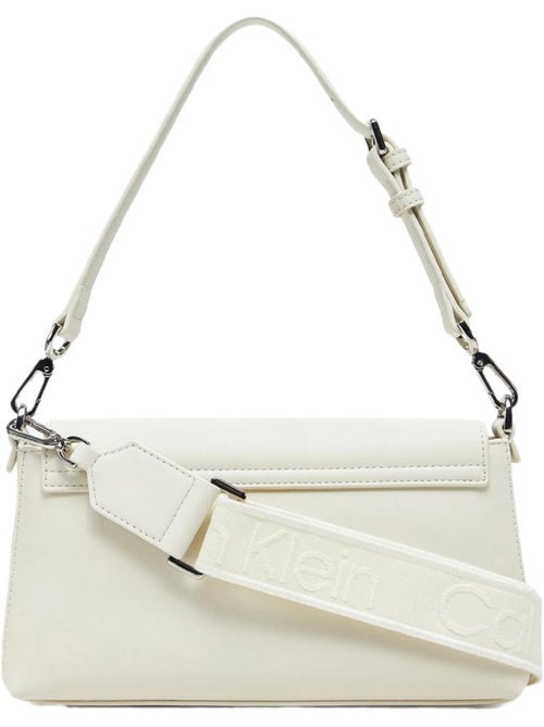Sac à Bandoulière Femme Calvin Klein Jeans - Kiabi Sac à Bandoulière Femme Calvin Klein Jeans - Kiabi