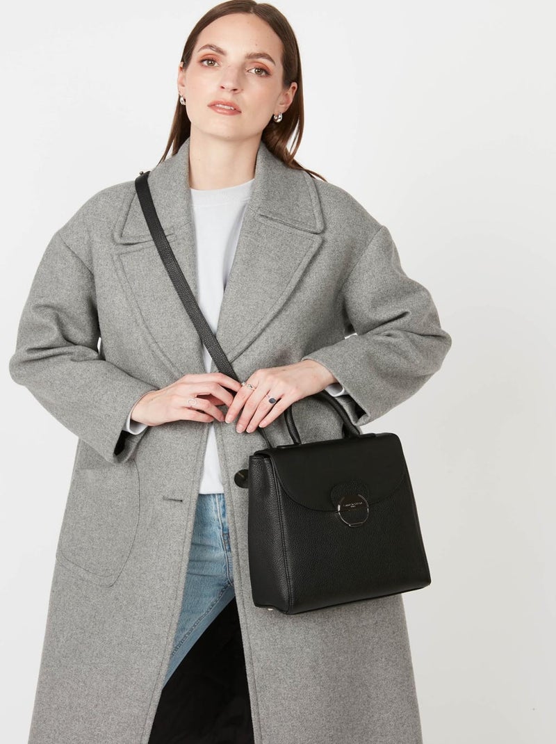 Sac à dos A rabat avec fermoir Pia Lancaster Noir - Kiabi