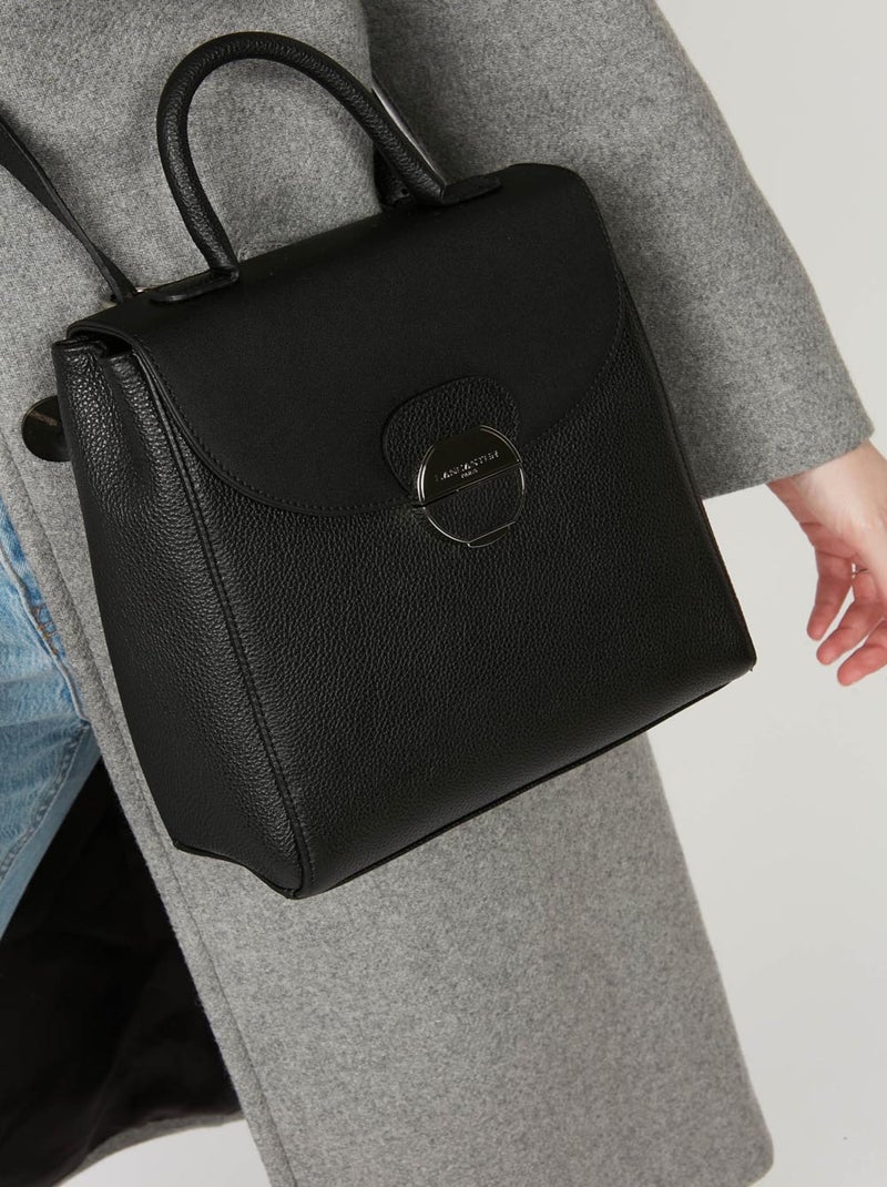 Sac à dos A rabat avec fermoir Pia Lancaster Noir - Kiabi