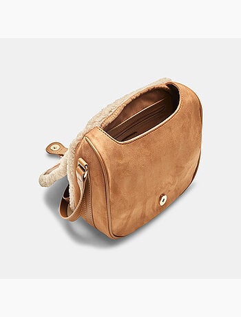 Sac bandoulière avec insert en fausse fourrure